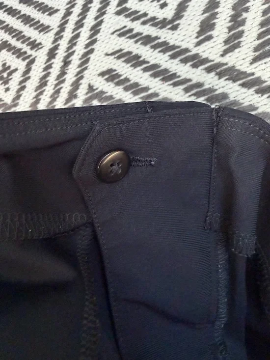 Vuori Pants Women Sz S Black Meta Wide Leg Trouser Stretch Pintuck Office EUC - Picture 6 of 16